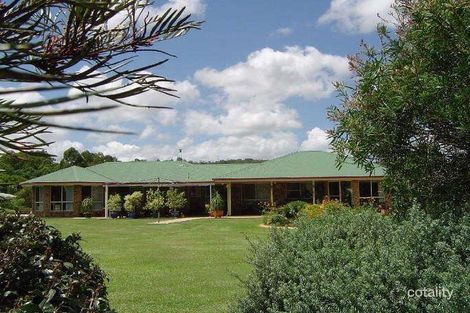 28 Forsyth Pl, Mooloolah Valley, QLD 4553