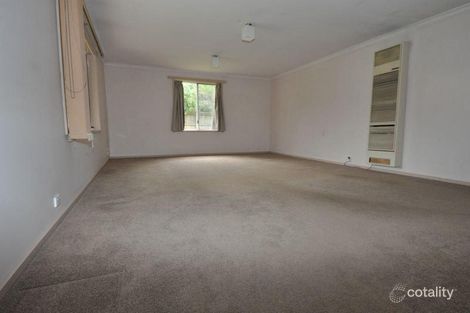 Property photo of 15 Carol Hancock Place Croydon North VIC 3136