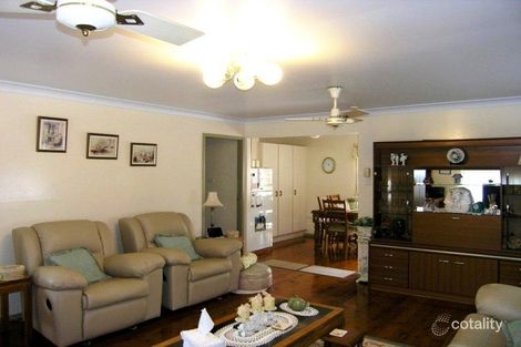 Property photo of 18 Fuchsia Street Wyoming NSW 2250