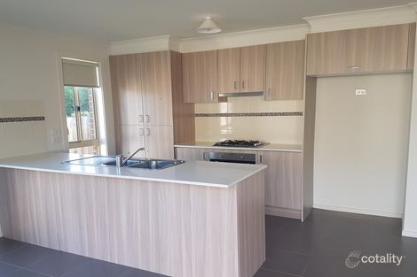 Property photo of 7 Springwater Drive Drouin VIC 3818