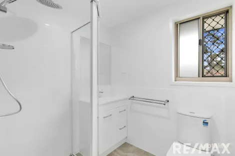 Property photo of 84 Girraween Way Eli Waters QLD 4655