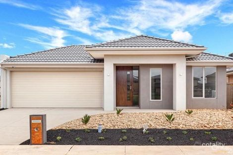 Property photo of 16 Oysterbay Chase Point Cook VIC 3030