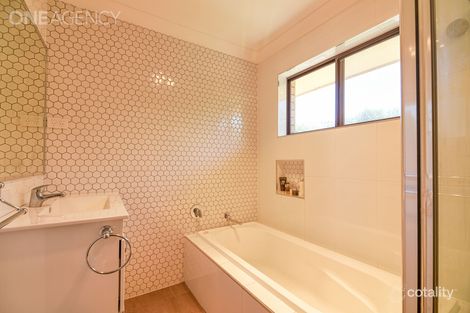 Property photo of 3 Barcelona Way Orange NSW 2800