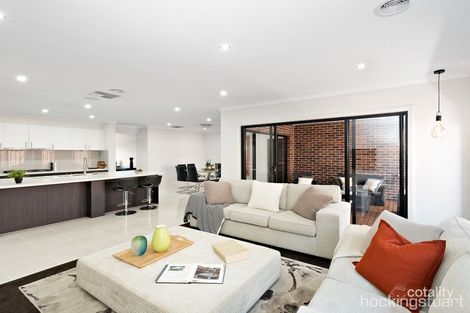 Property photo of 11 Empress Avenue Wollert VIC 3750