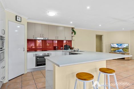 Property photo of 48 Pacific Parade Forest Lake QLD 4078