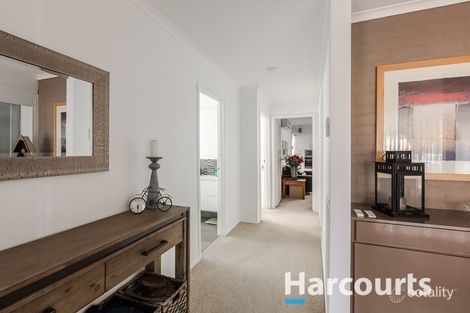 Property photo of 11 Saintsbury Crescent Dandenong North VIC 3175