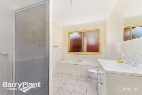 Property photo of 2/24 Austin Street St Albans VIC 3021
