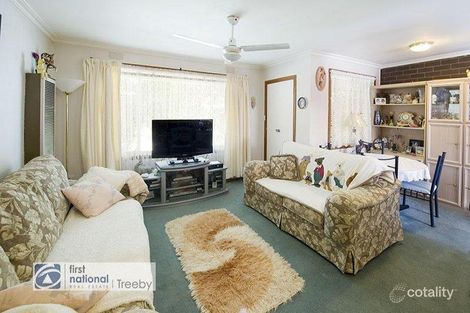 Property photo of 5 Lena Grove Ringwood VIC 3134