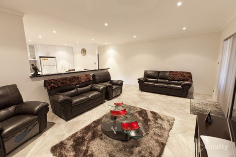 44 Akebia Way, Forrestfield, WA 6058