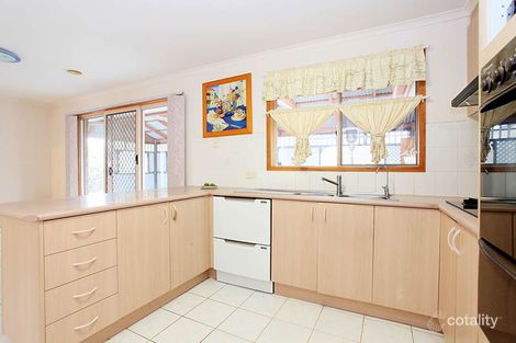 Property photo of 2 Dendy Court Roxburgh Park VIC 3064