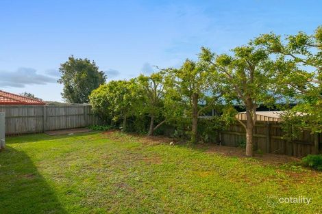 Property photo of 30 Spinnaker Circuit Redland Bay QLD 4165