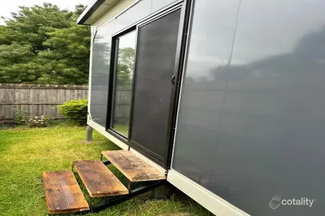 30 Pyalong Cres, Dallas, VIC 3047