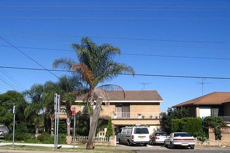 355 Hamilton Rd, Fairfield West, NSW 2165