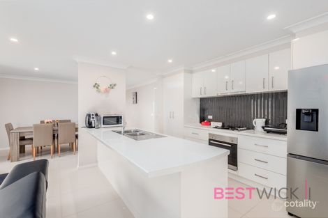 Property photo of 24 Keane Drive Kelso NSW 2795