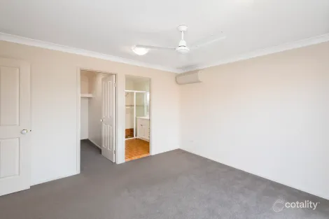 Property photo of 204 Saturn Crescent Bridgeman Downs QLD 4035