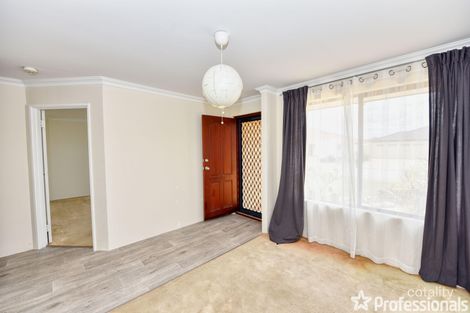 Property photo of 11 Bogue Way Port Kennedy WA 6172