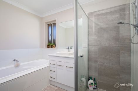 Property photo of 61 Barr Promenade Thornton NSW 2322