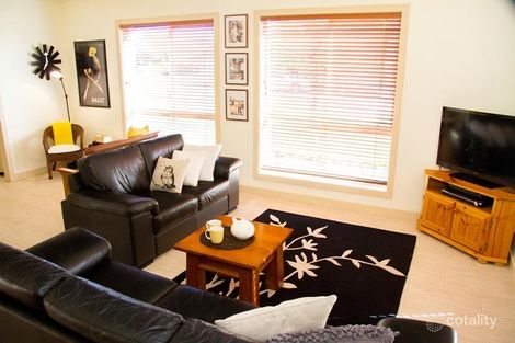 Property photo of 1/2 Nicholls Street Griffith NSW 2680