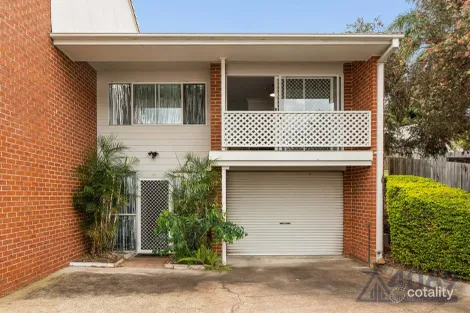 Property photo of 11/67 Brookfield Road Kenmore QLD 4069