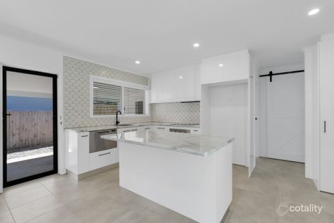 Property photo of 1/10 Samuel Street Yorkeys Knob QLD 4878