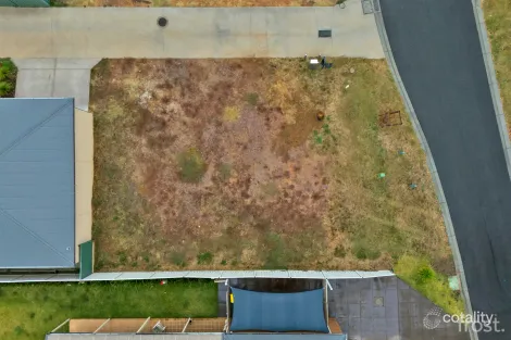 Property photo of 1/10 Amara Way Kangaroo Flat VIC 3555