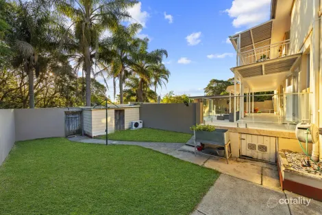 Property photo of 21 Willow Tree Crescent Belrose NSW 2085