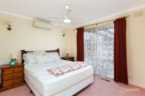 Property photo of 59 Sydney Parkinson Avenue Endeavour Hills VIC 3802