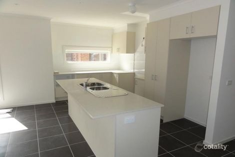 15 Peridot Ave, Officer, VIC 3809