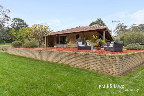 2 Camfield Rd, Darlington, WA 6070