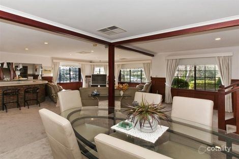 Property photo of 2 Monterey Pine Drive Aberfoyle Park SA 5159