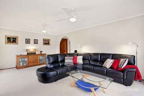 Property photo of 16 Glen Orchard Close Templestowe VIC 3106