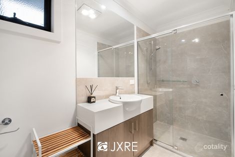 Property photo of 2/122 Kanooka Grove Clayton VIC 3168
