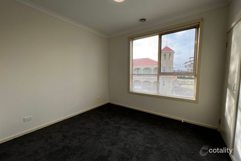 4/11 Trickey Ave, Sydenham, VIC 3037