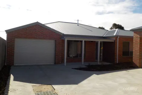 2/2 Central Park Ct, Ballan, VIC 3342