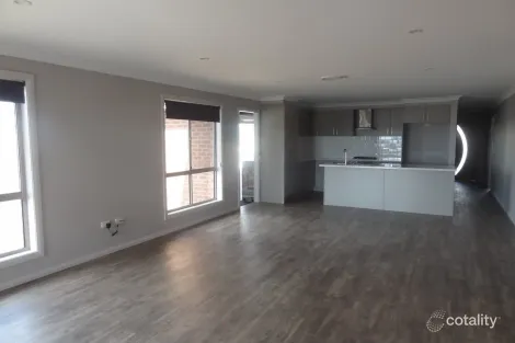 Property photo of 13 Ignatius Place Kelso NSW 2795