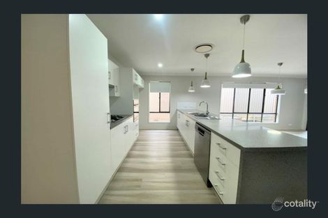 Property photo of 7 Patanga Crescent Jordan Springs NSW 2747