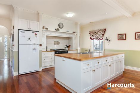 Property photo of 33 Northgate Drive Berwick VIC 3806