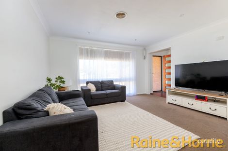 Property photo of 4 Maple Court Dubbo NSW 2830