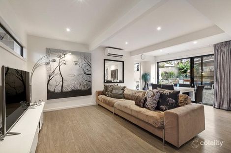 Property photo of 14 Benjamin Street Mount Martha VIC 3934