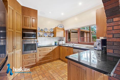 Property photo of 1 Pine Court Croydon VIC 3136