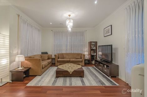 Property photo of 7 Truscott Avenue Roxburgh Park VIC 3064