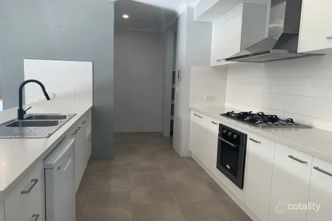 Property photo of 28 Indooroopilly Crescent Dunsborough WA 6281