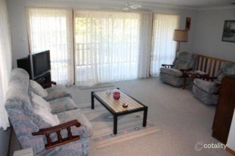Property photo of 10 Manyana Drive Manyana NSW 2539