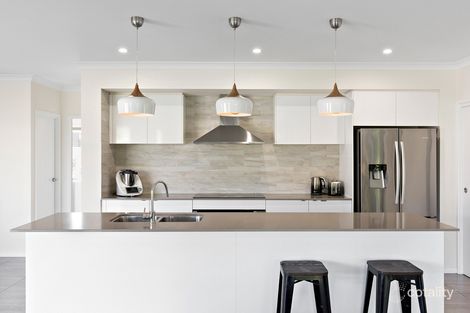 Property photo of 53 Capella Drive Redland Bay QLD 4165