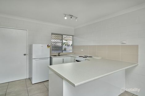 Property photo of 2/45-49 Minnie Street Parramatta Park QLD 4870