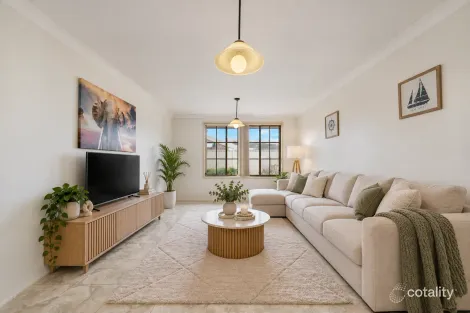 Property photo of 6 Nelligen Close Prestons NSW 2170