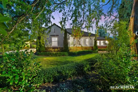 Property photo of 30 Euree Street Reid ACT 2612