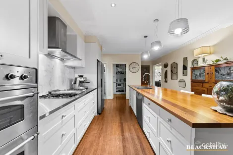 Property photo of 30 Euree Street Reid ACT 2612