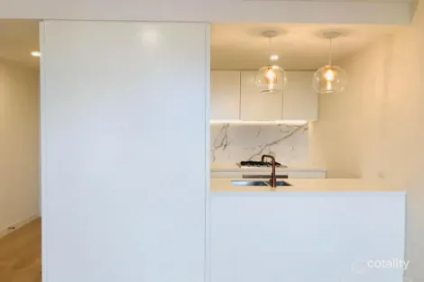 102/247 Neerim Rd, Carnegie, VIC 3163