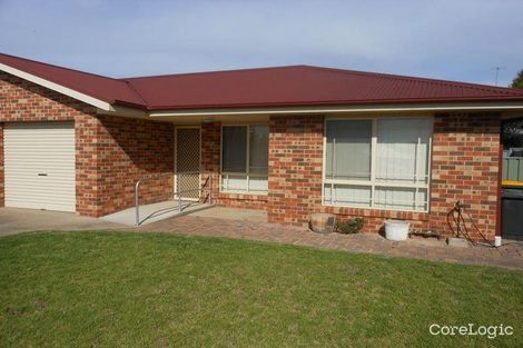 Property photo of 4 Samuel Court Young NSW 2594